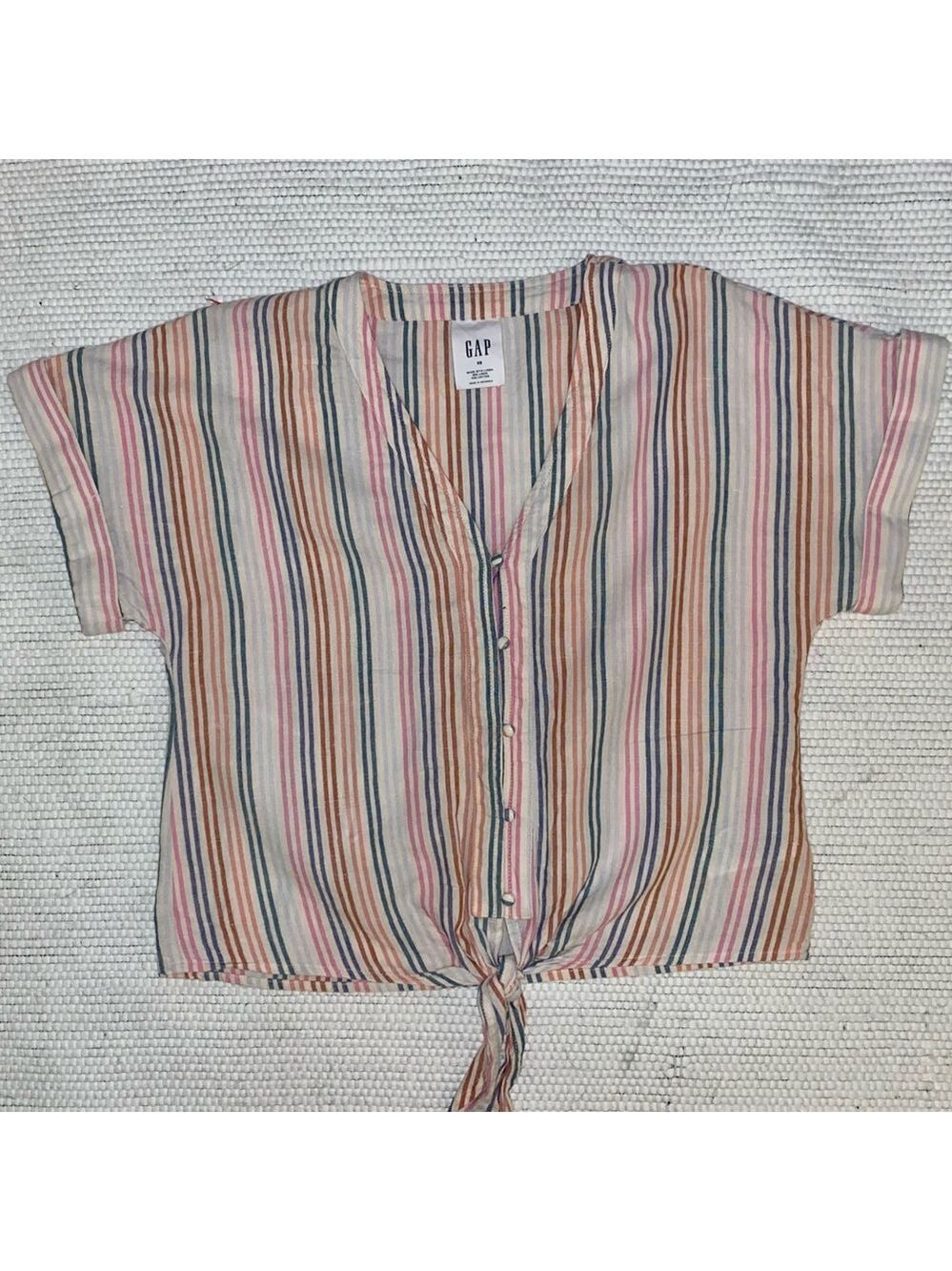 Gap Colorful Button Down Pullover!